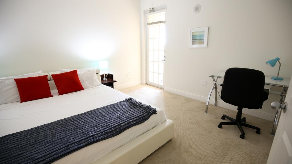 Pelicanstay In Coral Gables Miami Exterior foto