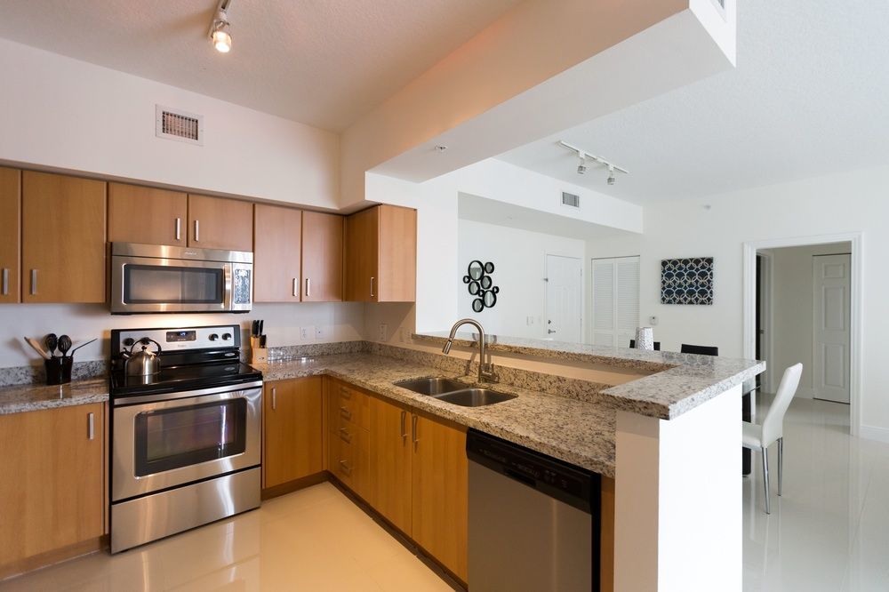 Pelicanstay In Coral Gables Miami Exterior foto