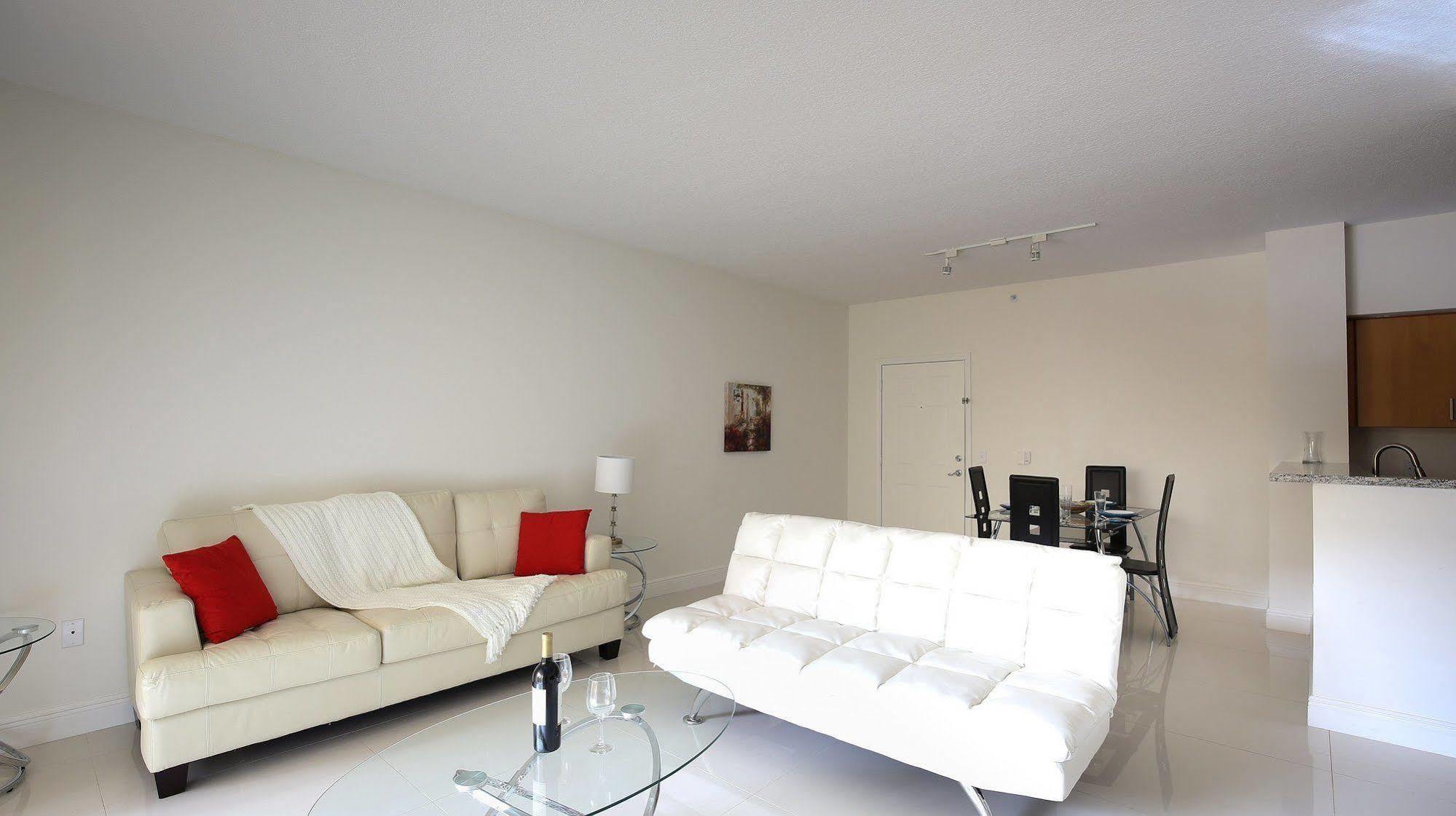 Pelicanstay In Coral Gables Miami Exterior foto