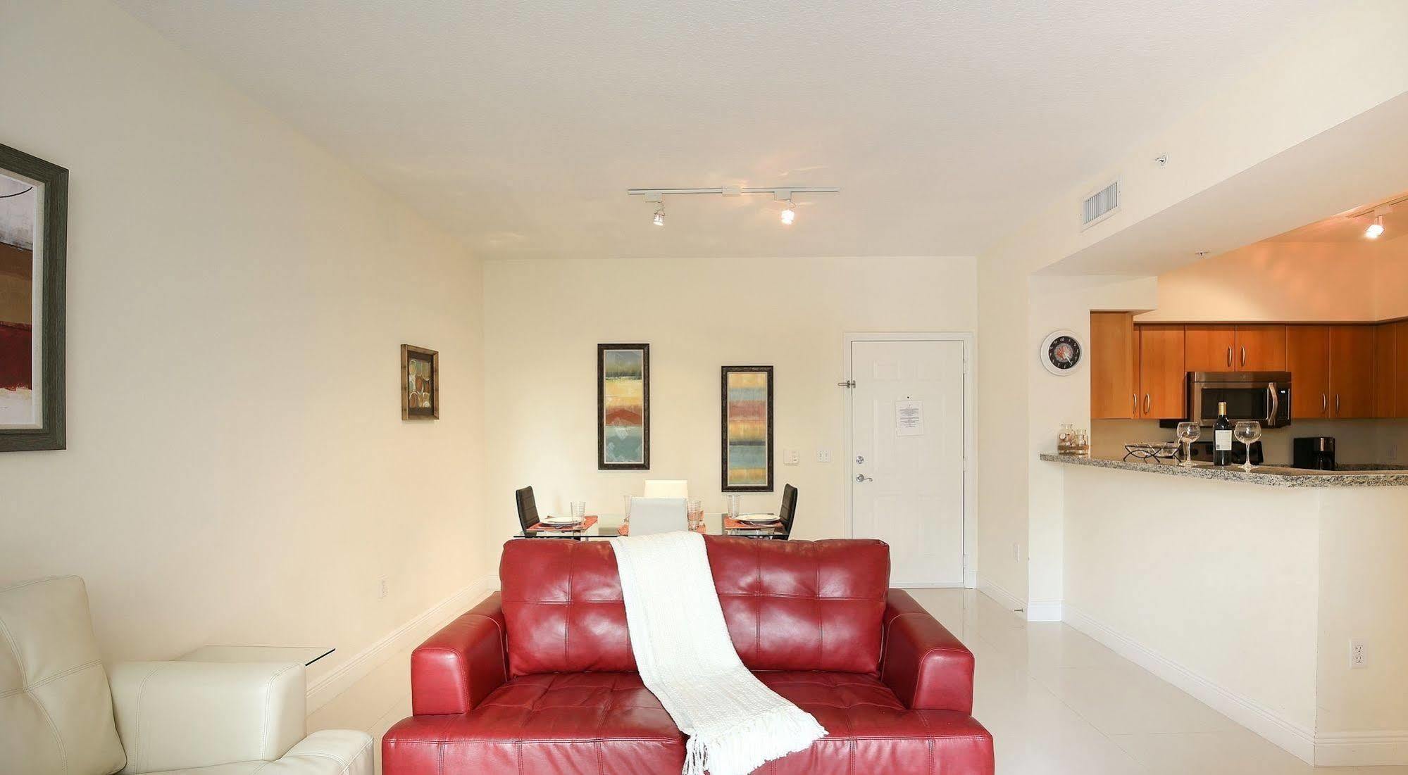 Pelicanstay In Coral Gables Miami Exterior foto