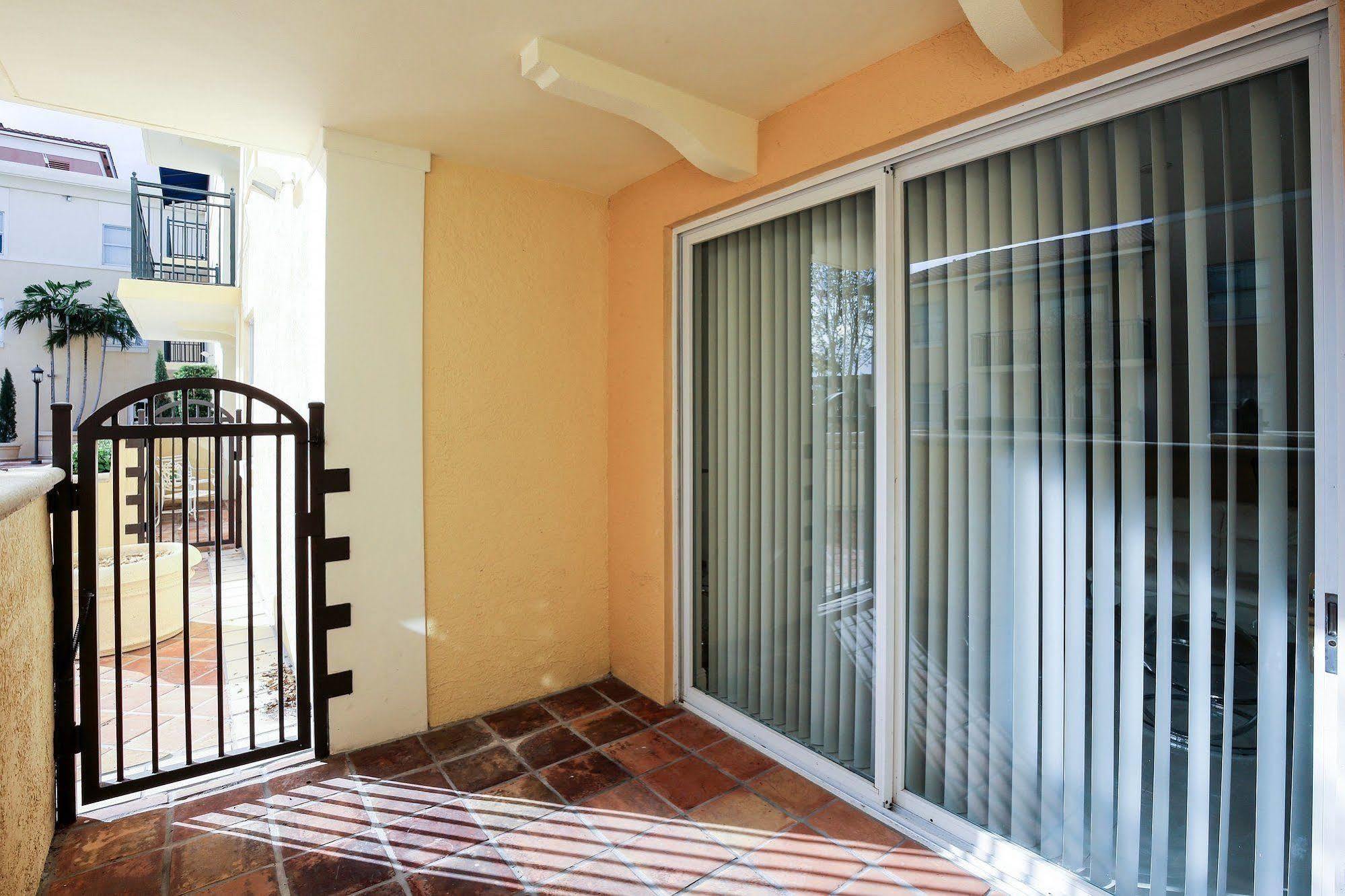 Pelicanstay In Coral Gables Miami Exterior foto